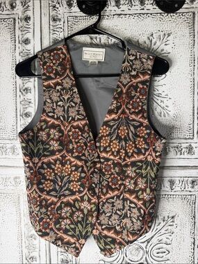 Vtg Must Have Floral Tapestry Vest in Black, Rust, Olive & Cream